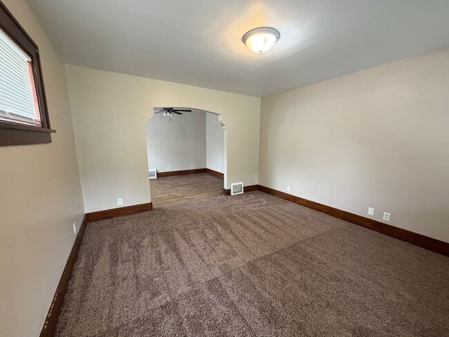 Photo - 4522 Spatz Ave
