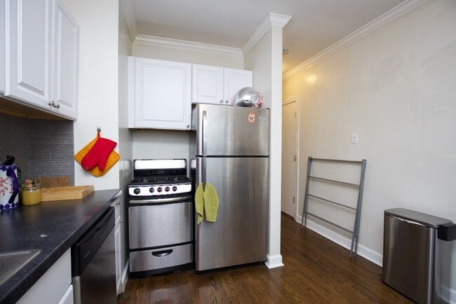 Photo - 2127 N Fremont St Unit J03P