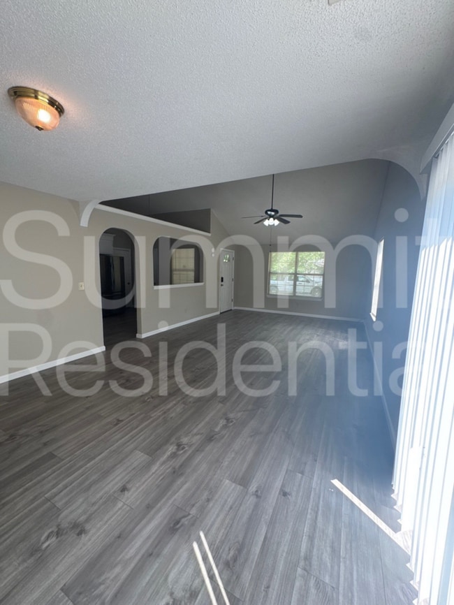Photo - 1119 Huger St