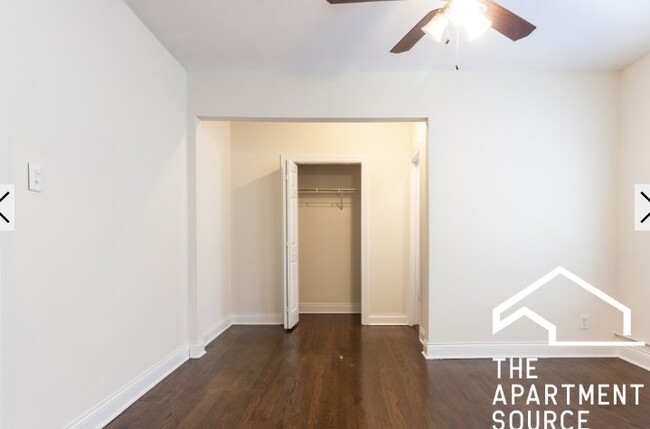 Photo - 3345 N Marshfield Ave Unit 4B