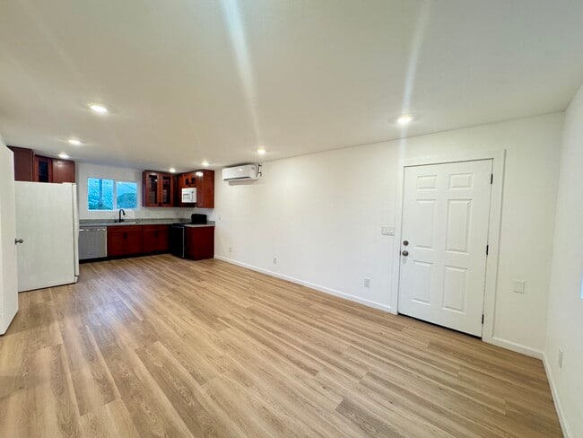 Photo - Phillips Lane