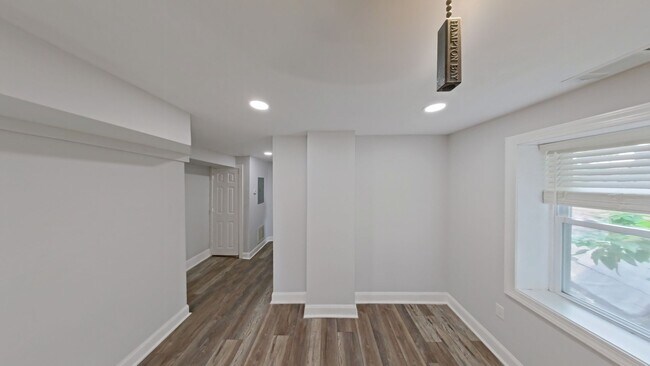 Photo - 610 E 9th St Unidad 1