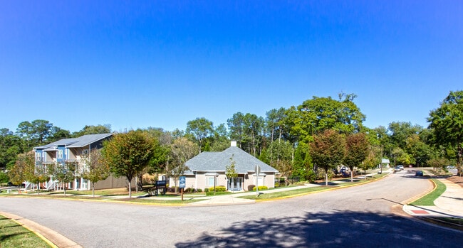 Archer Apartments