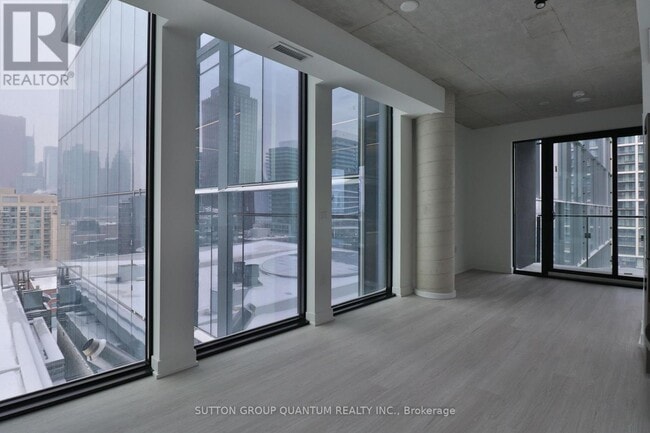 Photo - 284 King St E Unit 1405