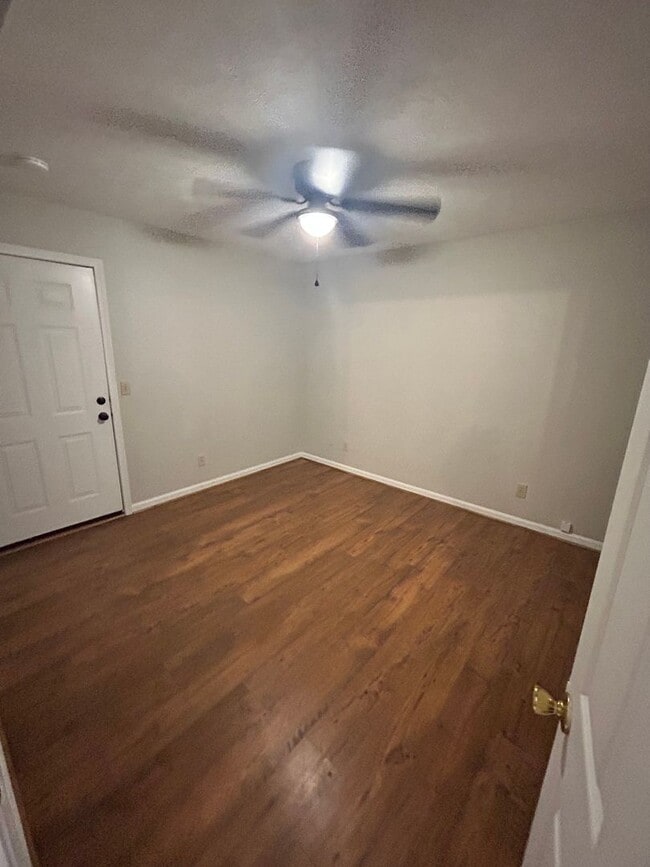 Photo - 520 Gadsden Rd NW Unit 2