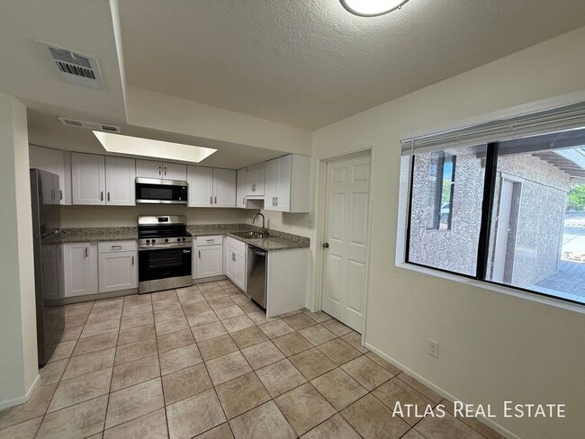 Photo - 16733 E Ashbrook Dr Unit A