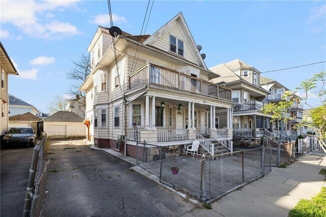108 Lenox Ave Unit 1