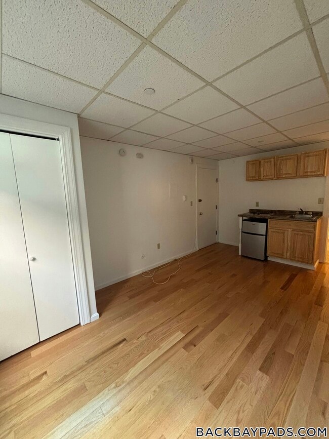 Photo - 405 Beacon St Unit C