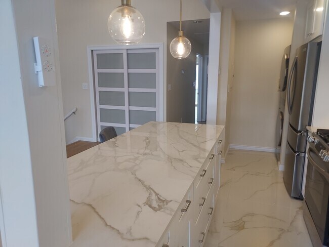 Photo - 239-70B Oak Park Dr Unit B