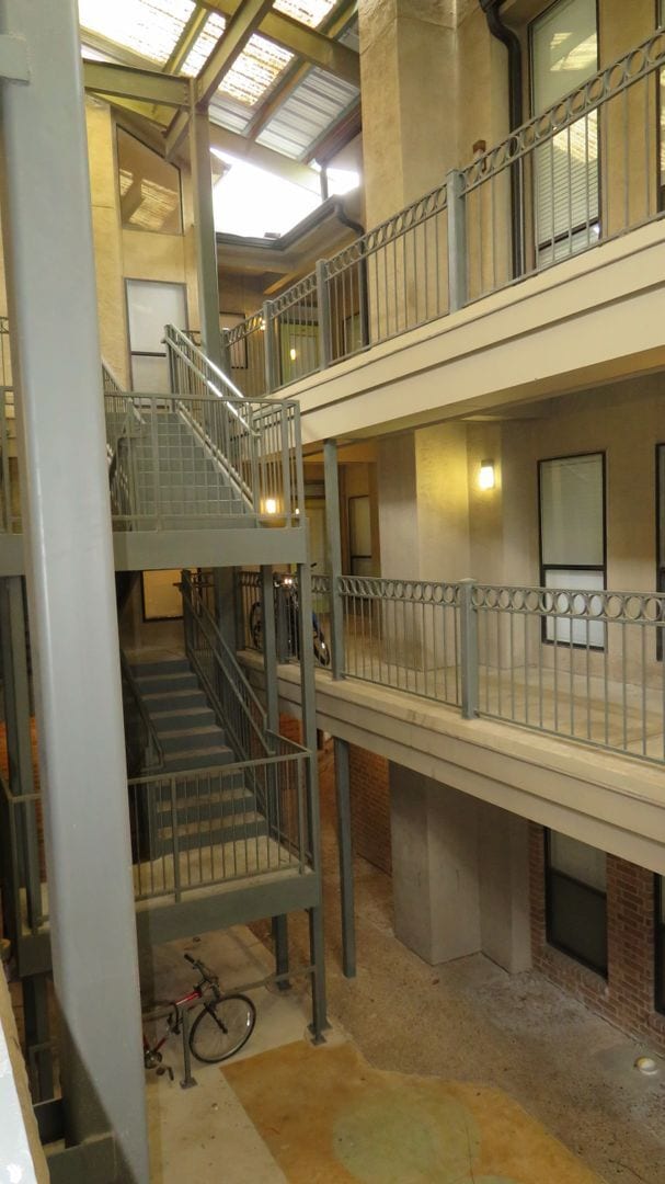 Photo - ROBBINS PLACE 202