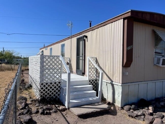 Photo - 2 BR 1BA Manufactured home, Near Rotary Park, Colorado River, marina area