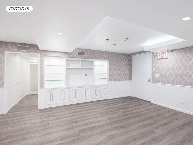 Photo - 116 Central Park S