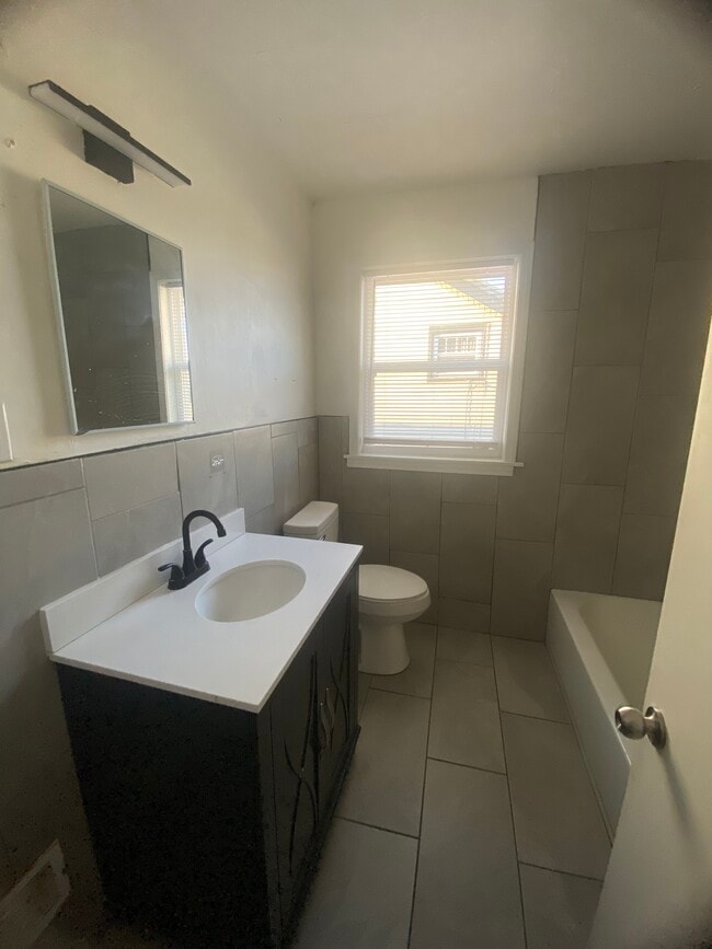 Photo - 4013 Taylor Blvd Unit 3