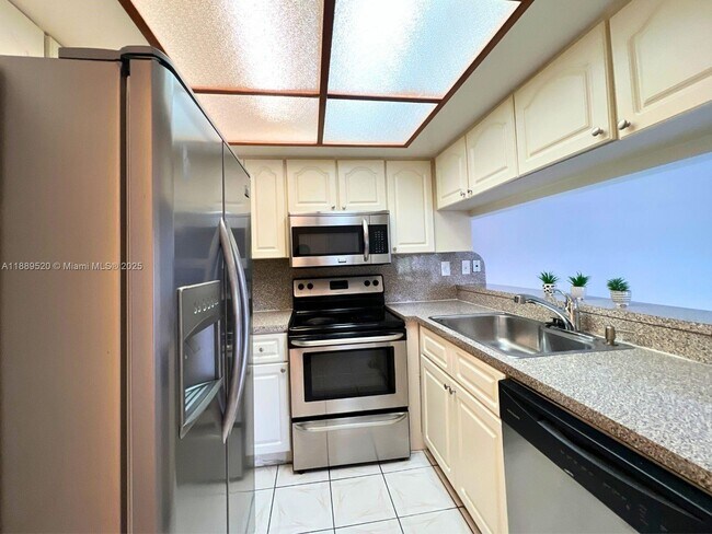 Photo - 8811 SW 123rd Ct Unit 209-1