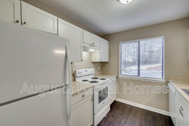 Photo - 2451 Jennings Rd