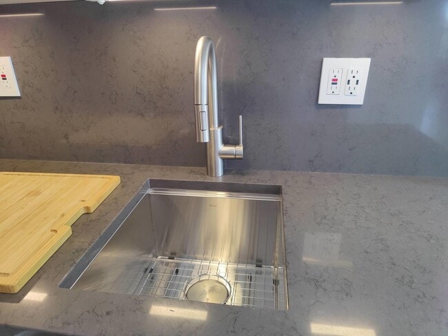 Photo - 5135 S Kenwood Ave Unit 501