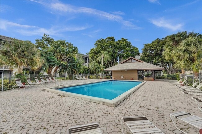 Photo - 9440 Poinciana Pl Unit 108