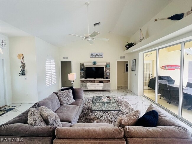 Photo - 1031 Tivoli Ln