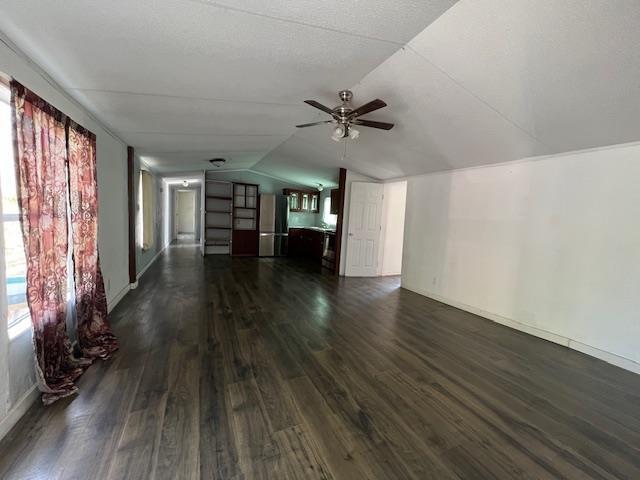 Photo - 230 Cody Ln