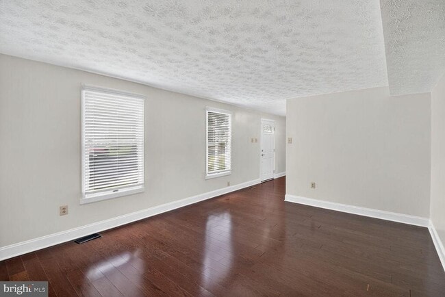 Photo - 3633 Dry Creek Ct