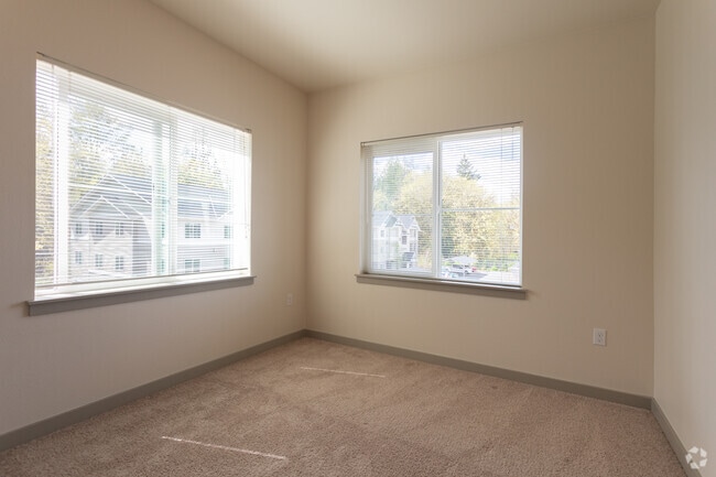 2BR,2BA-898SF