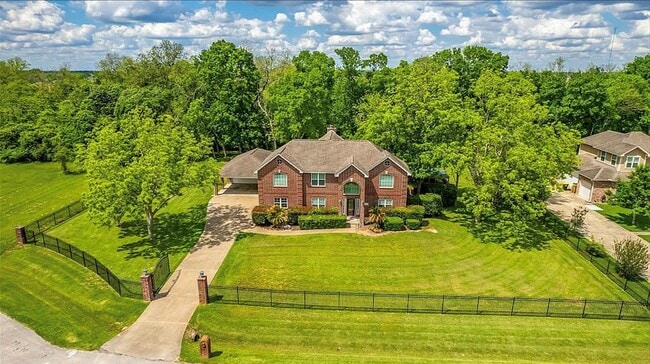 Building Photo - 5434 Chinaberry Grove