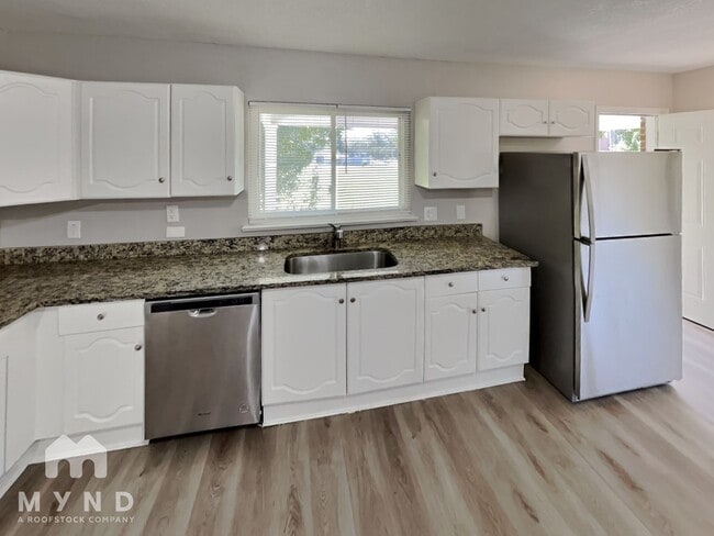 Photo - 4922 Statesville Rd