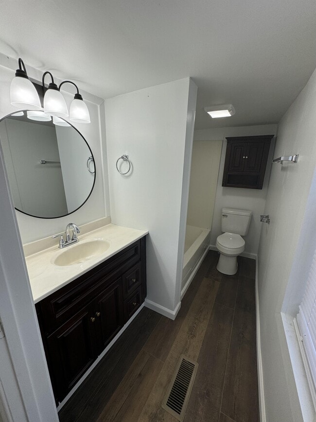 Photo - 88 Clinton Ave