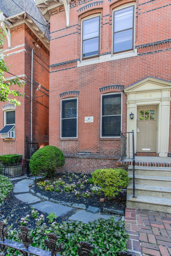 Building Photo - University City Associates Rental