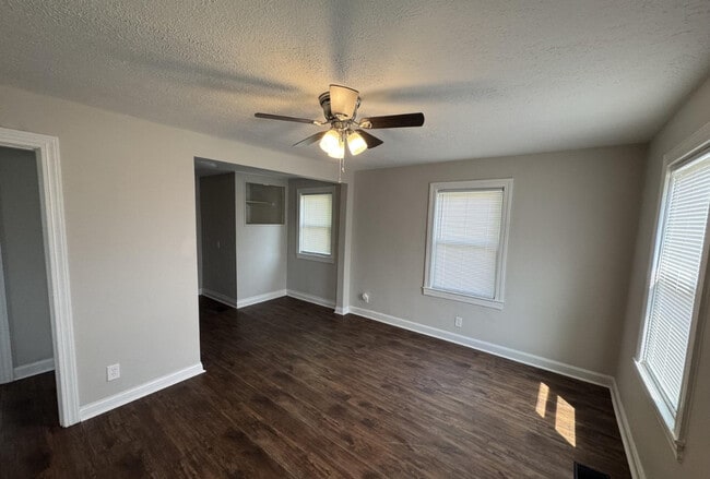 Photo - 1408 Wurtele Ave