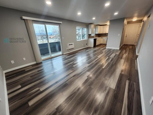 Photo - 12421 E Riverside Ave