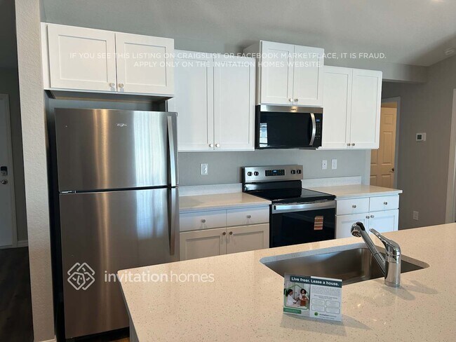 Photo - 711 NE 1st Ave