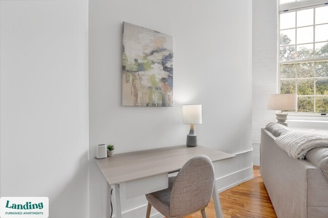 Photo - 31 Victor St Unidad 240