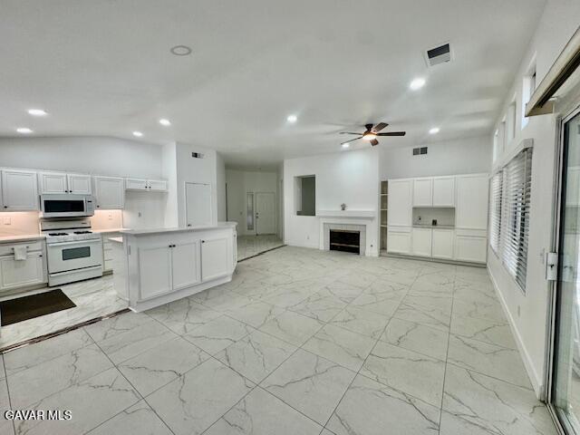 44543 Overland Ave