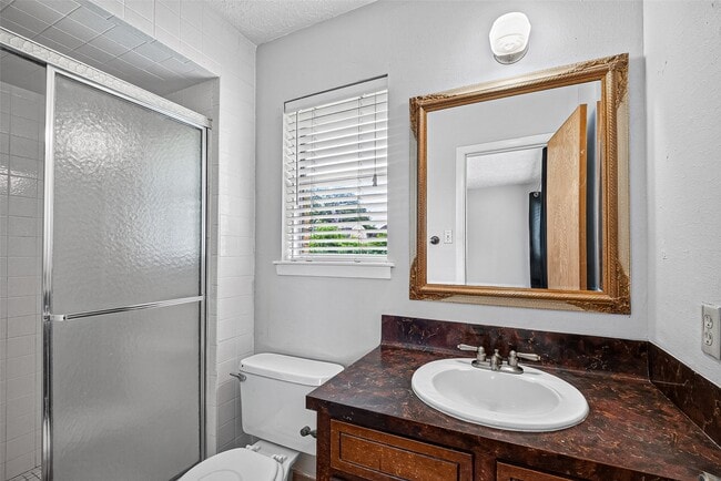 Photo - 3602 Cedarcrest Dr