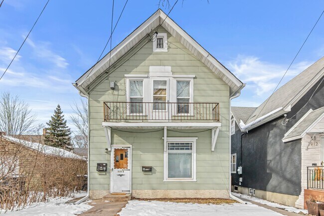 Photo - 1910 5th St NE Unit 1A