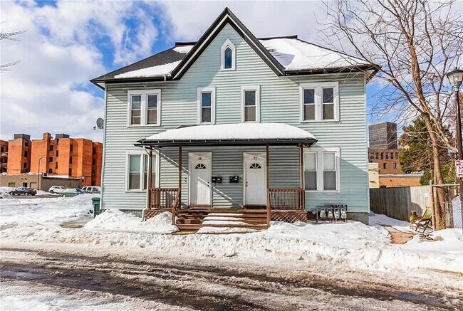 Building Photo - 11 Linwood Pl Rental