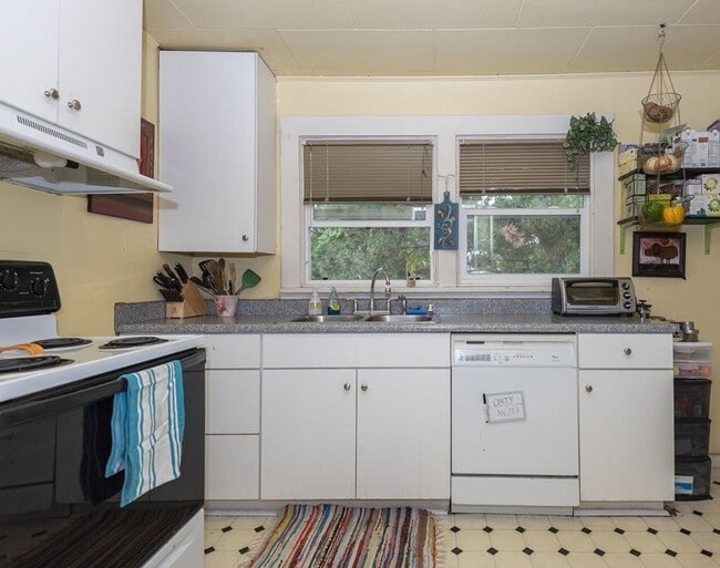 Photo - SWA3951 Unit 3953 - Upstairs