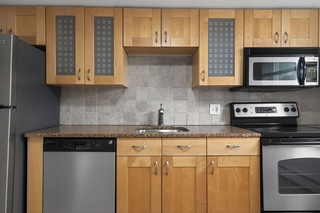 Photo - 20 Westgate Rd Unit 2