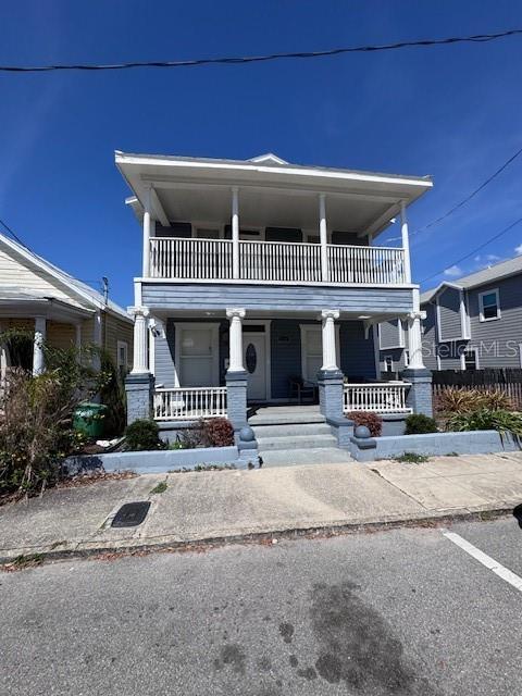 Building Photo - 1910 E Columbus Dr Unit C