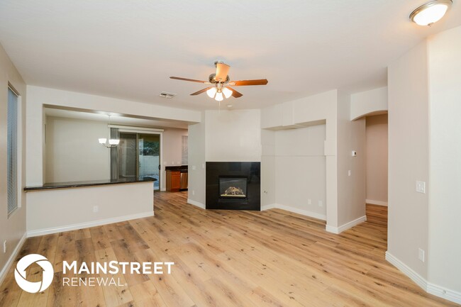 Photo - 17526 W Hope Dr