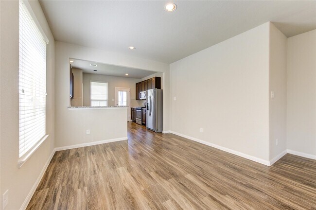 Photo - 3566 Paganini Pl