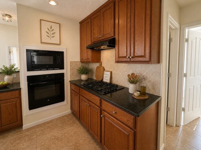 Photo - 2502 Redrock Rd