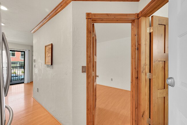 Photo - 1934 18th St Unit 11