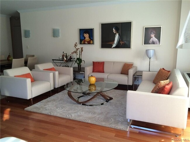 Photo - 35 N Chatsworth Ave Unit 3Z