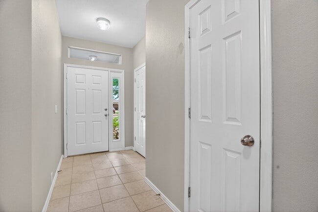 Photo - 10624 Traymore Dr