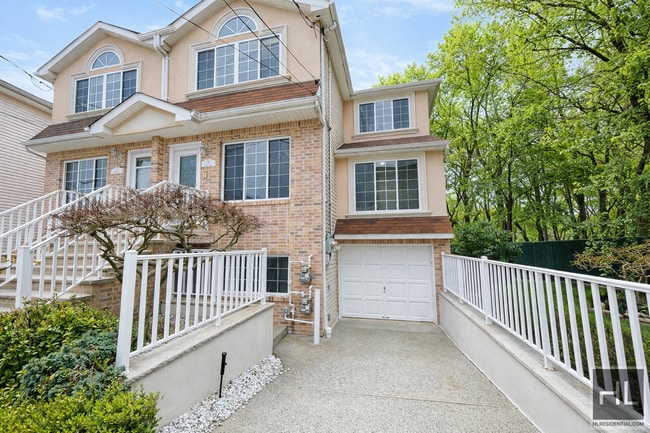 Building Photo - ORBIT LANE