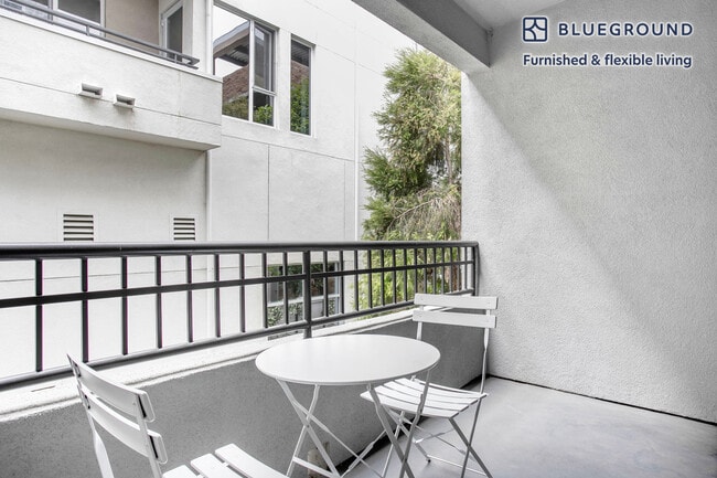 4077 Glencoe Ave Unit SI FL2-ID1066