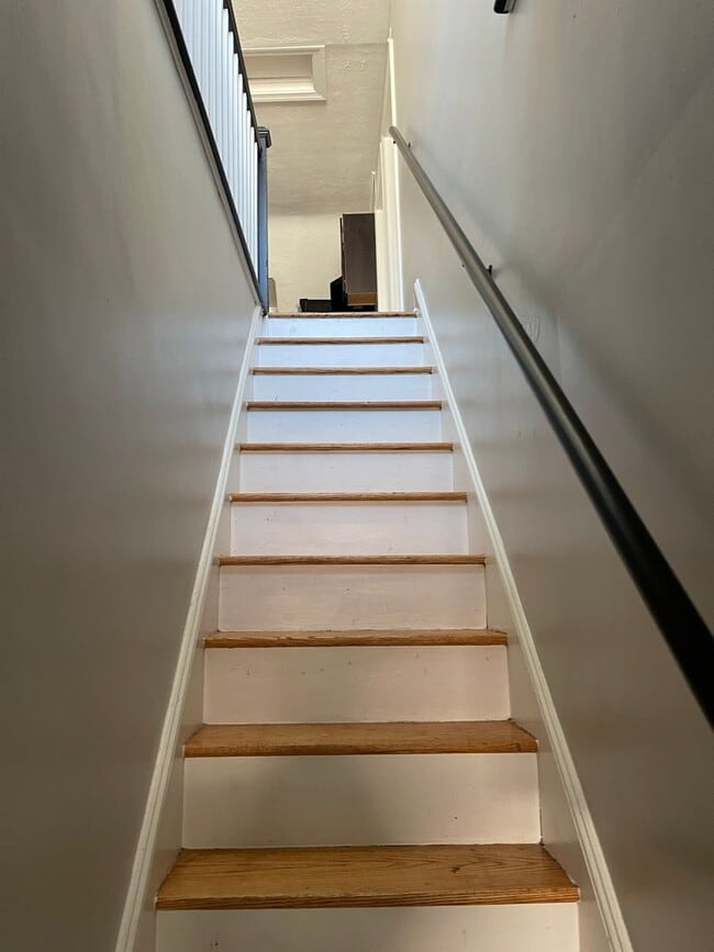 Cleland Heights Townhome Townhome Rental in Wilmington DE