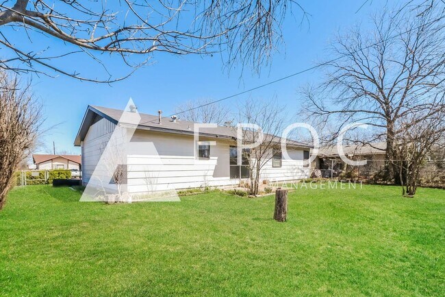 Photo - 1312 West Ln